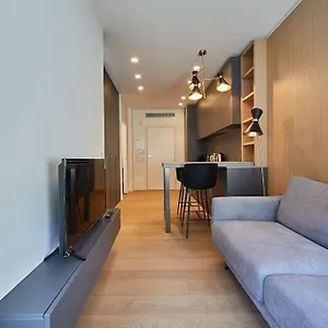 Luxury , Milán Italia