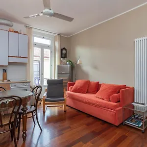 New Flat In Downtown Orti 16 , Milán Italia
